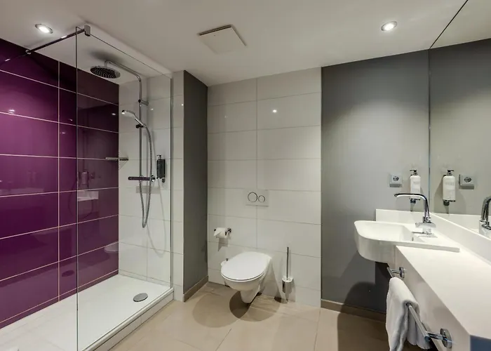 Premier Inn Koeln City Centre