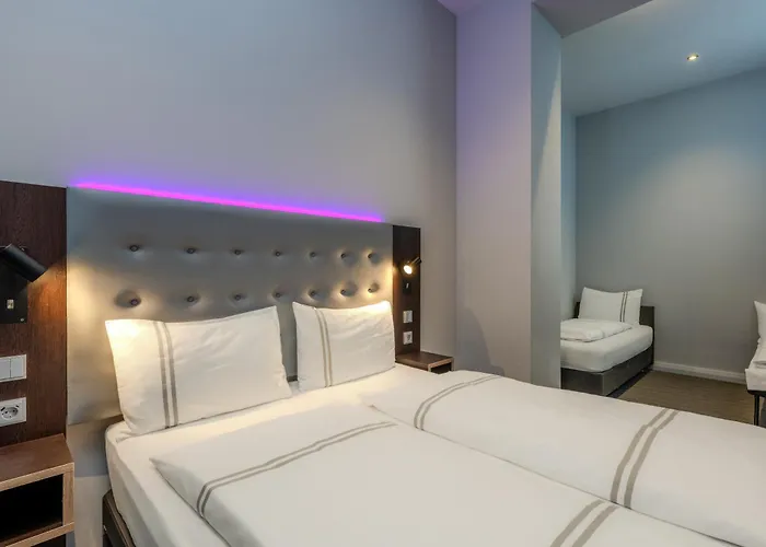 Premier Inn Koeln City Centre