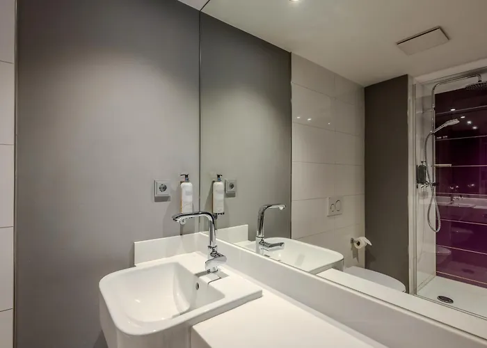 Premier Inn Koeln City Centre