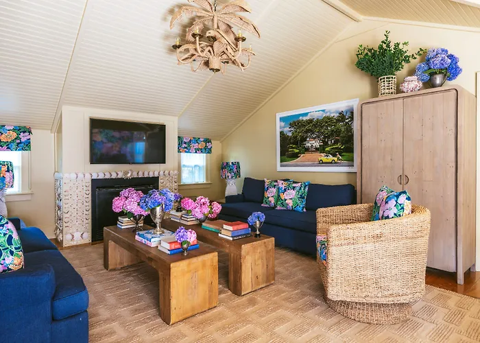 The Nantucket Hotel & Resort