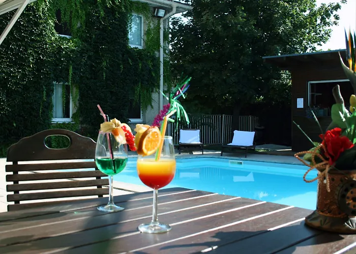 Logis Hotel Les Colonnes Strasbourg Zenith Eckbolsheim