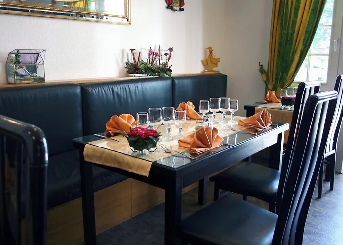 Logis Hotel Les Colonnes Strasbourg Zenith Eckbolsheim