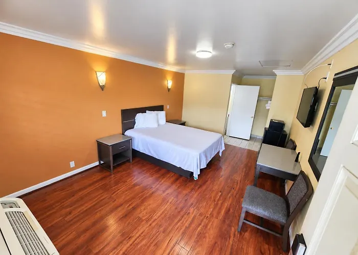 Covina Motel