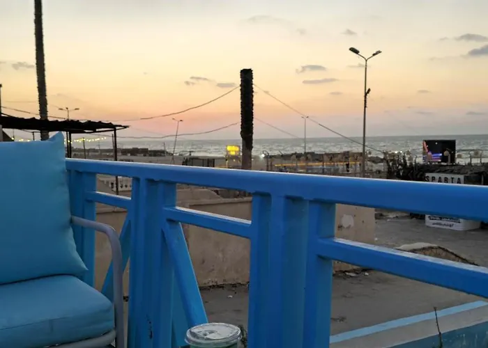 SeaView Hotel
