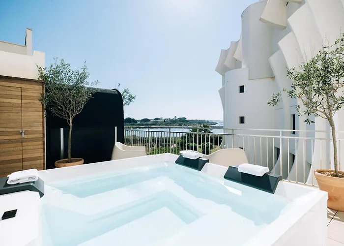 Hôtel de la Plage La Grande Motte