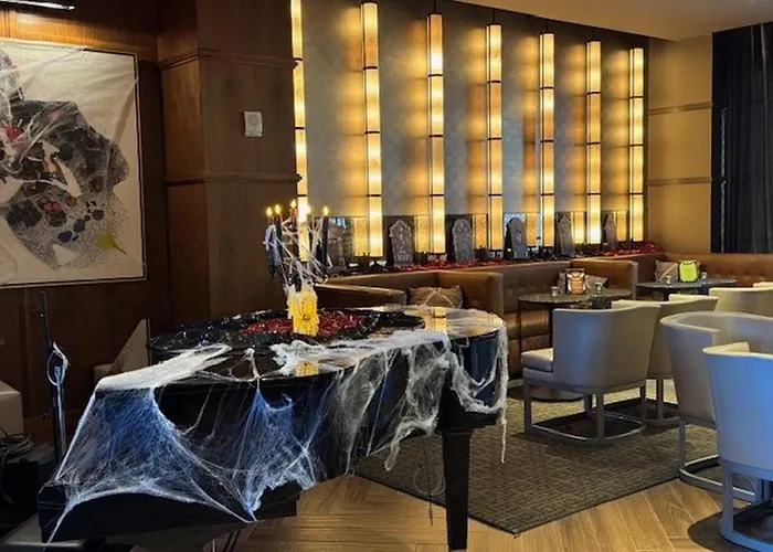 Hilton New Orleans Riverside