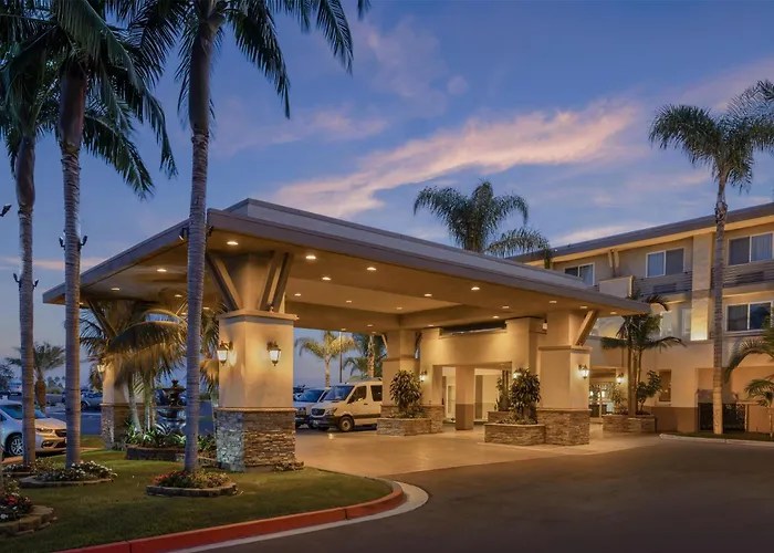 Best Western Plus Marina Gateway Hotel National City