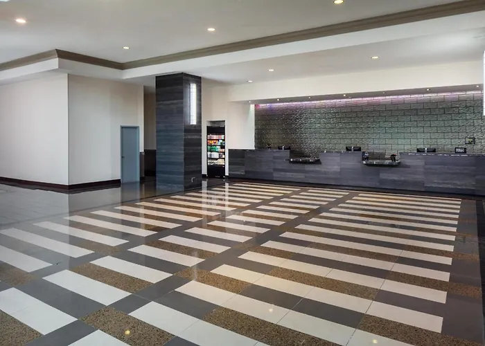 Doubletree By Hilton Hotel Miami Airport & Convention Center Miami Springs