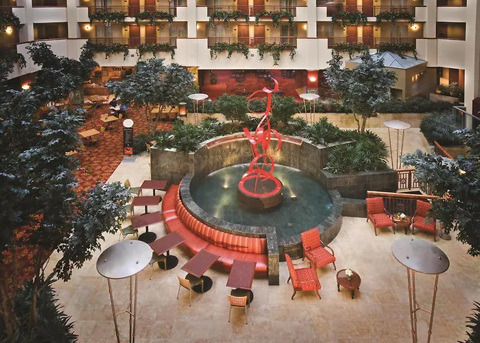 Embassy Suites Northwest Arkansas - Hotel, Spa & Convention Center