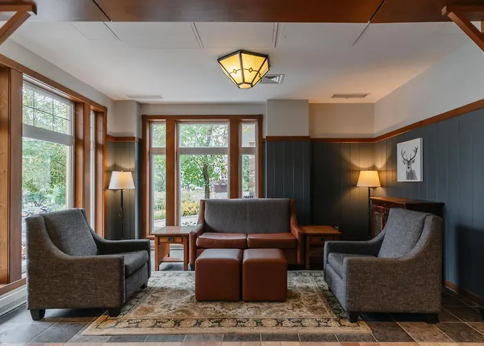 Tour Des Voyageurs Hotel Mont-Tremblant