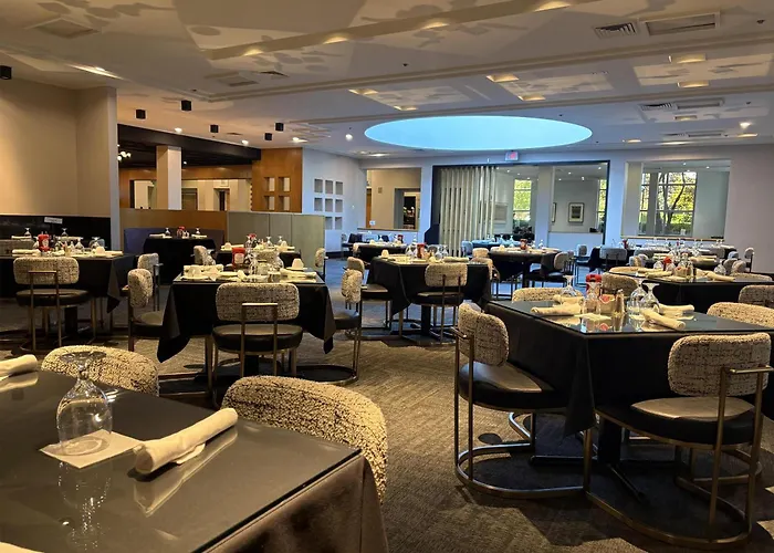 Somerset Inn Troy