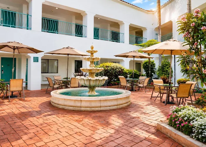 Casablanca Inn