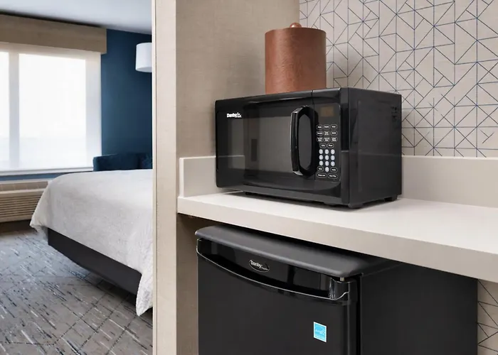 Holiday Inn Express And Suites Helena By Ihg