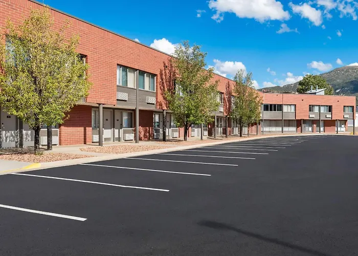The Cairn Hotel Cedar City