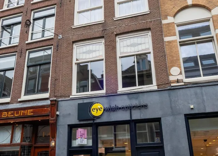 Kuwadro Guesthouse Jordaan Amsterdam