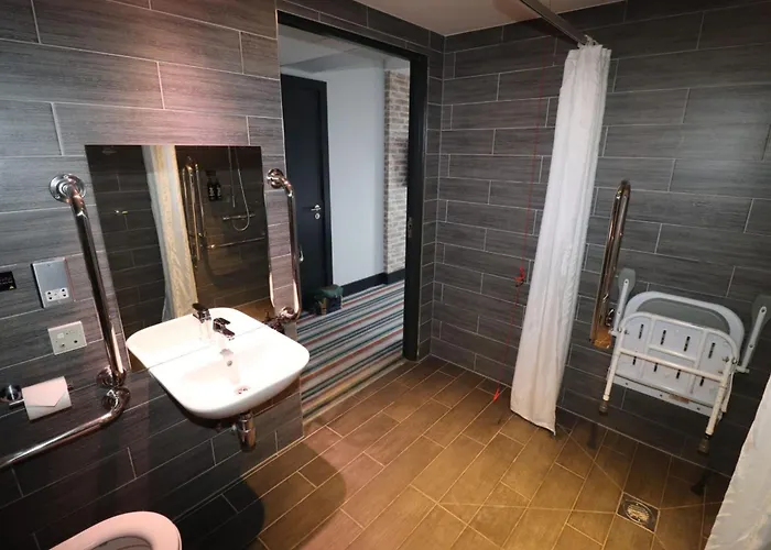 Village Hotel Glasgow