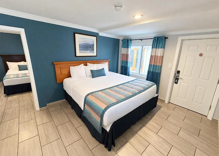Sunset Beach Hotel