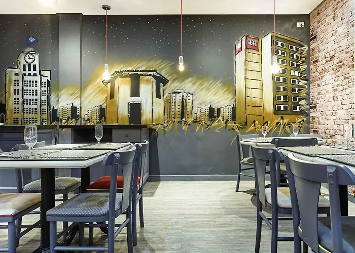 Ibis Taubate