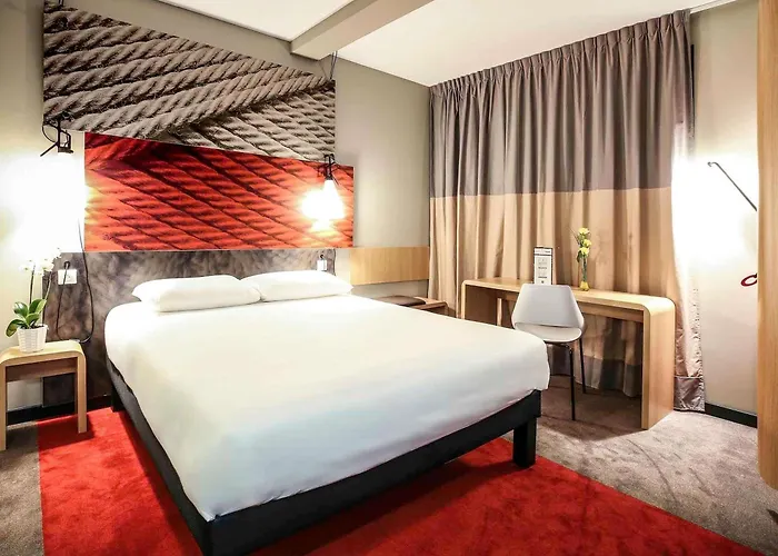 Ibis Niort Est Mendes France