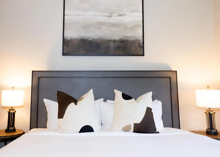 Watt Hotel Tapestry Collection By Hilton Rahway