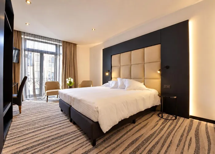 Hotel Monarc
