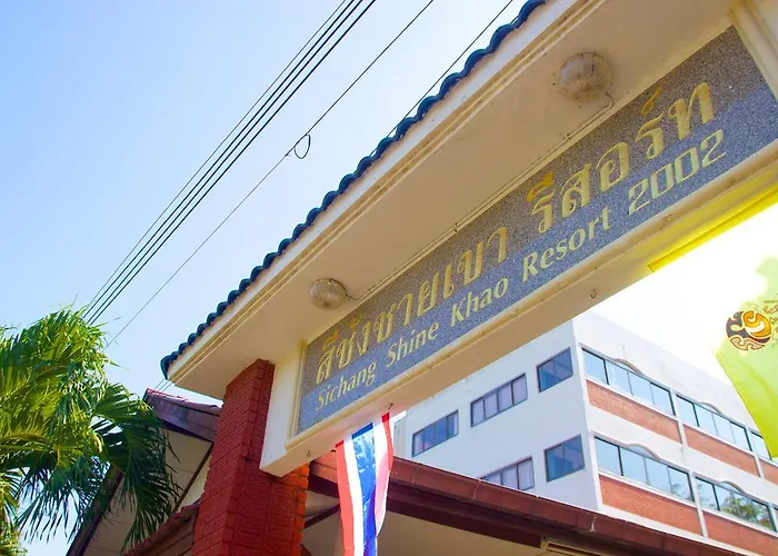 Sichang Shine Khao Resort