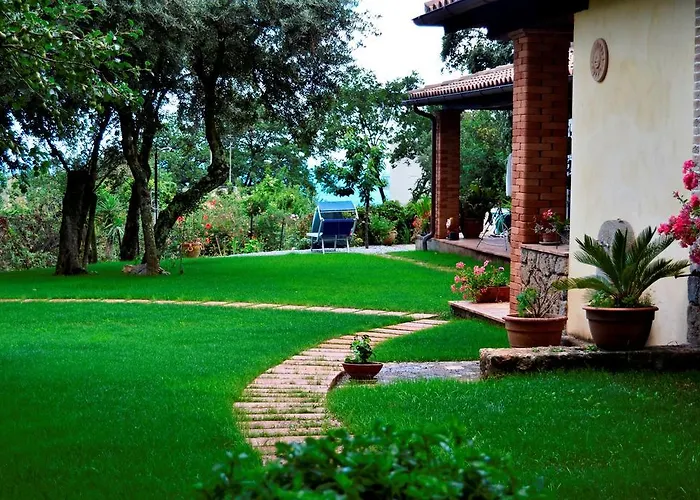 Bed and Breakfast Maratea Garden House