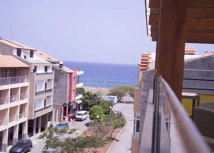 Vivi Hotel