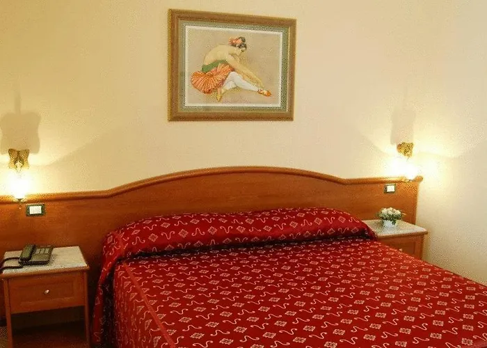 Hermitage Capua Hotel