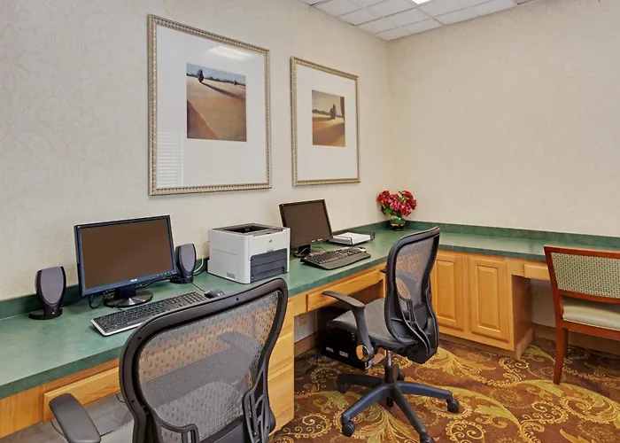 Country Inn & Suites By Radisson, Bel Air-Aberdeen, Md