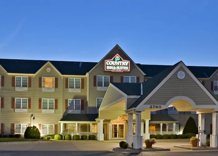 Country Inn & Suites By Radisson, Salina, Ks