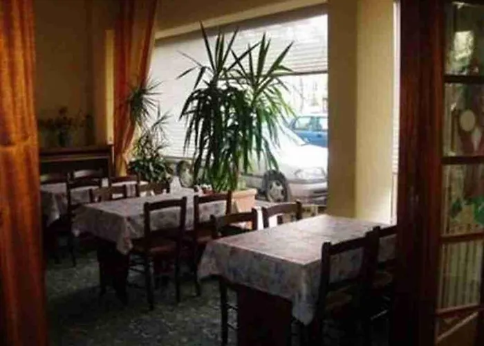 Central Hotel Caen