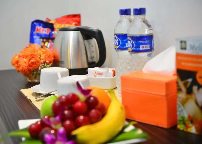 J Hotel - Bandara Soekarno Hatta