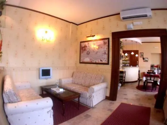 Amaranto Hotel