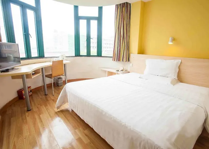 7Days Inn Guiyang South Zhonghua Road