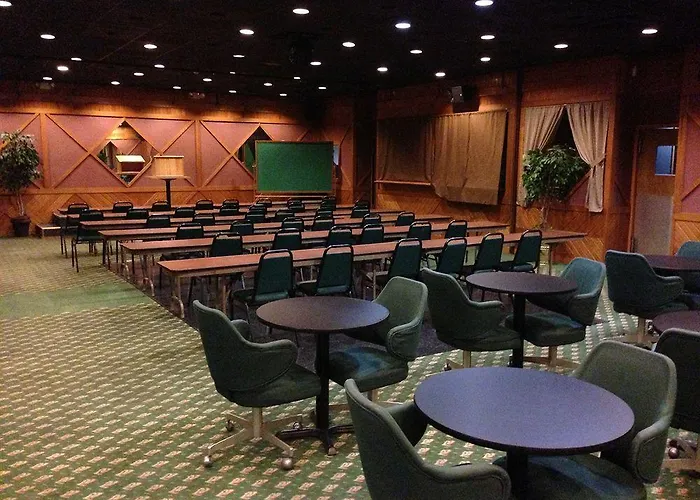 Economy Inn Youngstown