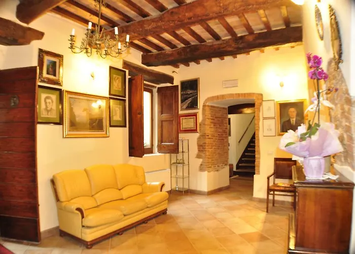 Hotel Fioriti