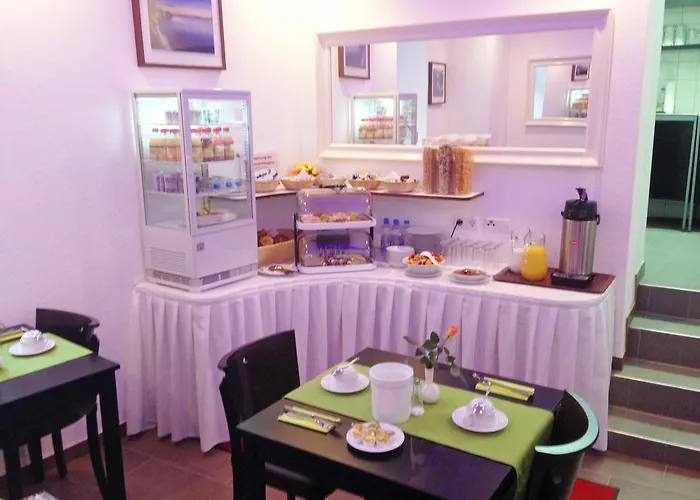 Hotel Rest Inn