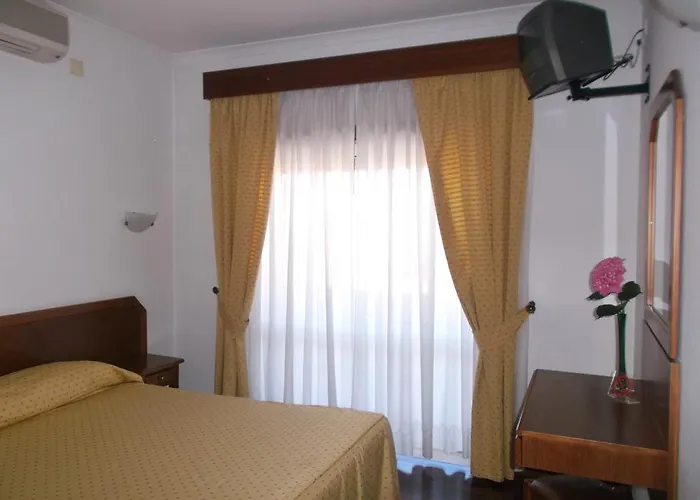 Residencial Santa Clara Hotel Fátima
