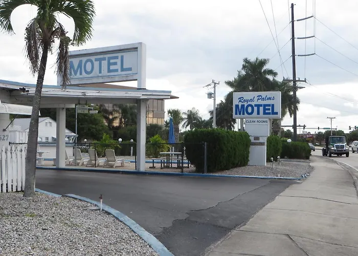 Royal Palms Motel Stuart