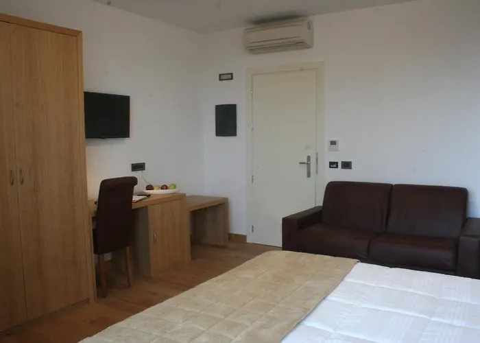 Villa Eva Hotel