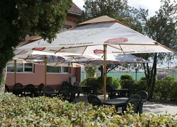 Hotel Pamira
