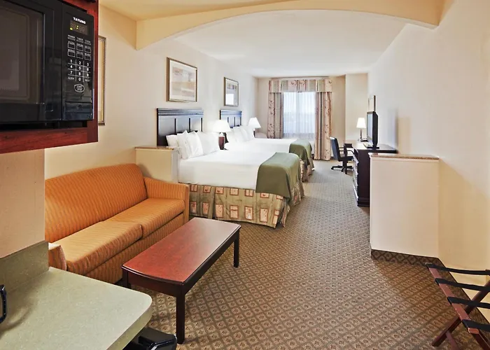 Holiday Inn Express Hotel And Suites Corsicana I-45 By Ihg