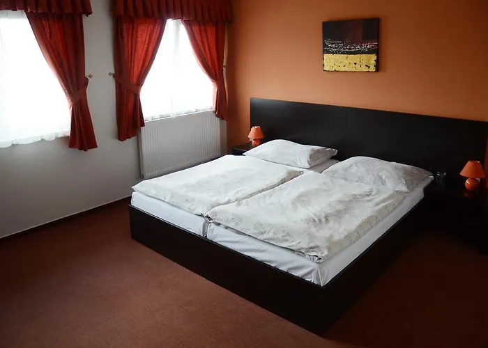 Garni HOTEL Fellini