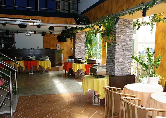 Landhotel Goldener Löwe mit Pension Am Taurastein