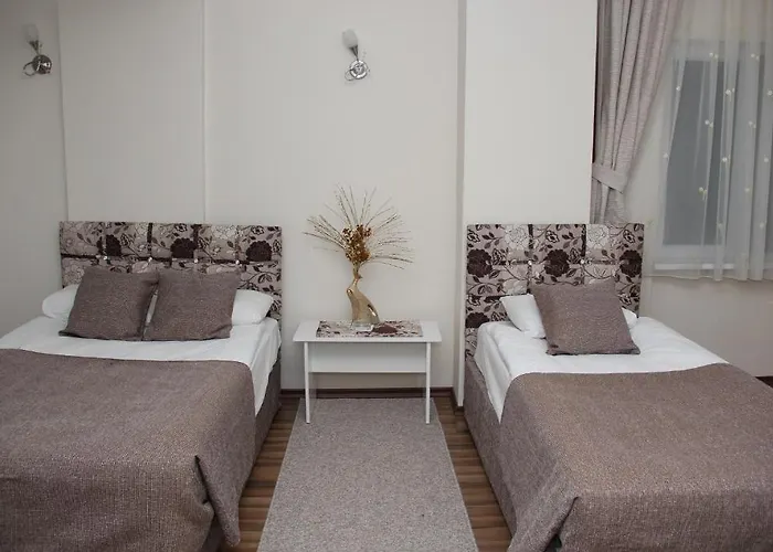 Aymini Hotel