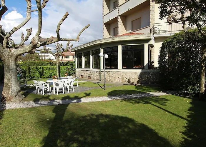 Hotel Montecarlo