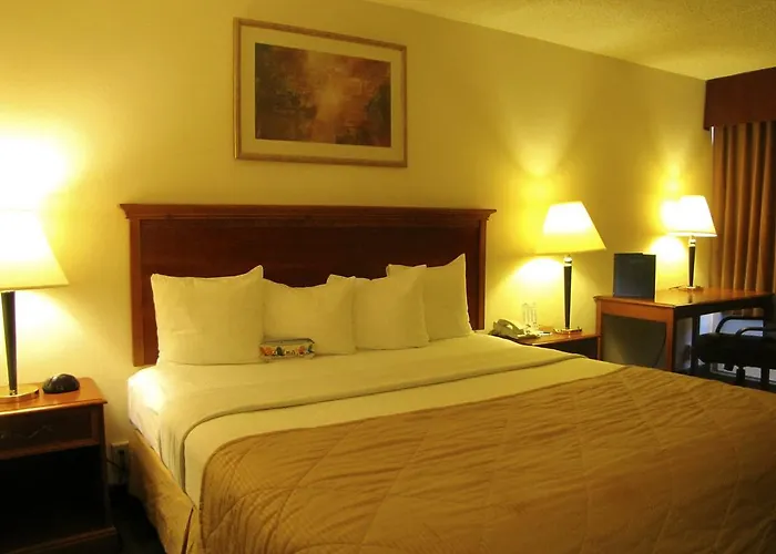Baymont Inn & Suites Clearwater