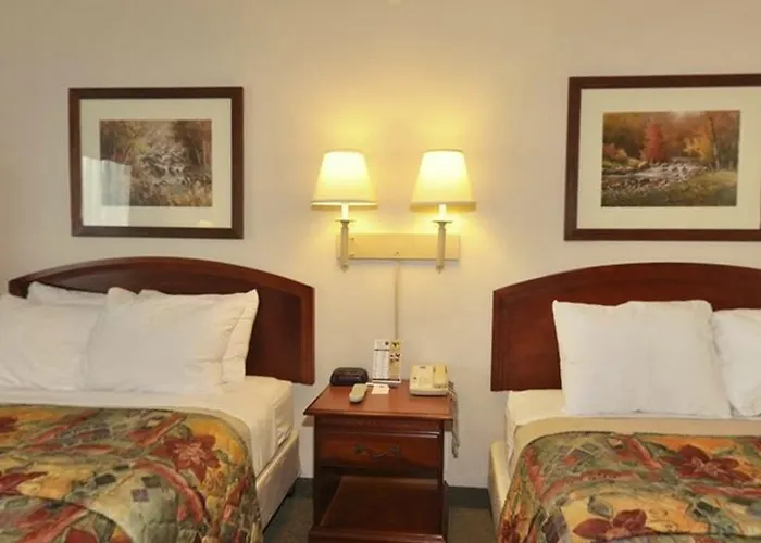 Royal Crest Motel