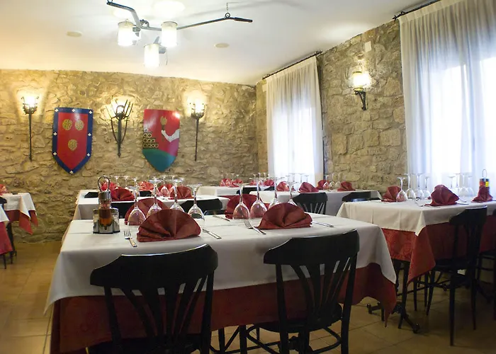 Aparthotel Fonda Bohemia Riuot Montblanc